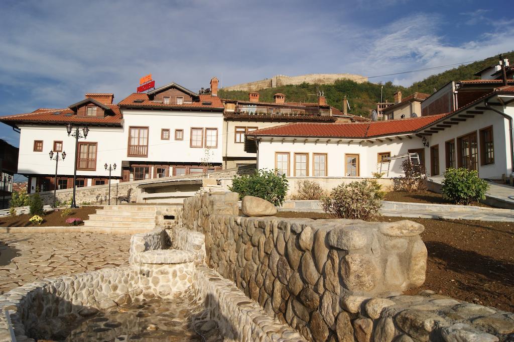 Hotel Prizreni Luaran gambar
