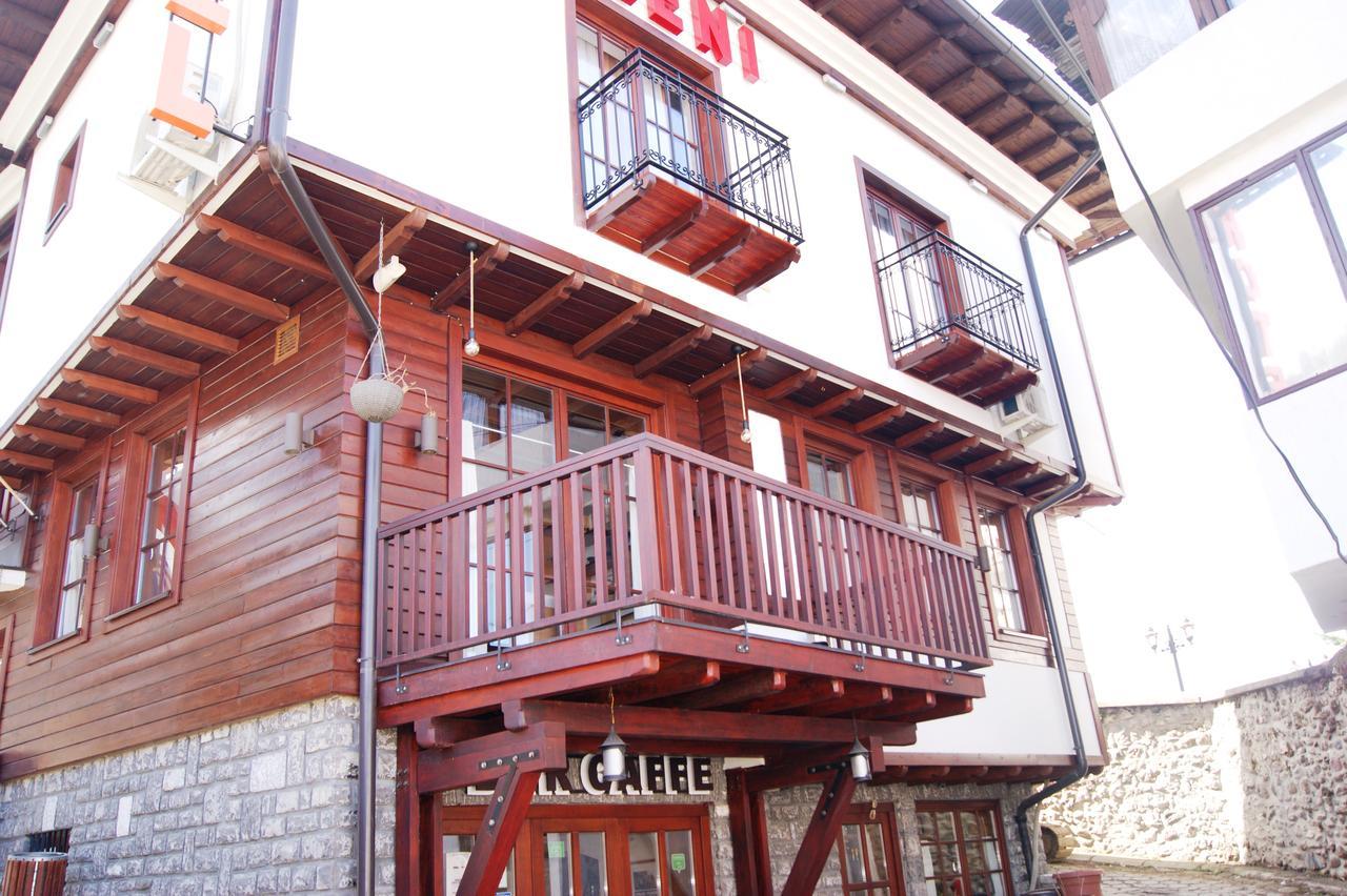 Hotel Prizreni Luaran gambar